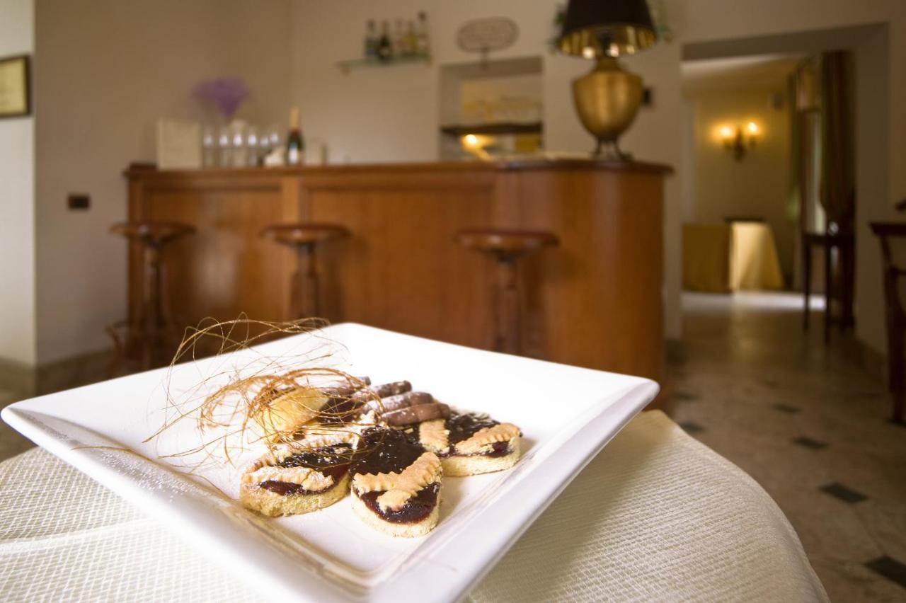Città della Pieve Logge Del Perugino; Sure Hotel Collection By Best Western מראה חיצוני תמונה